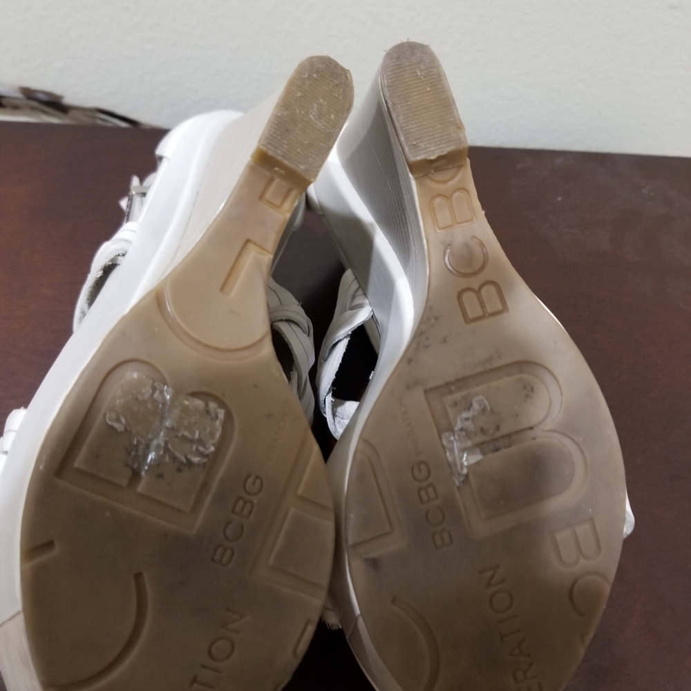 BCBG Generation Sandals - Picture 4 of 5